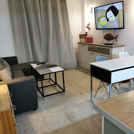 Apartamento En Playa Honda Apartment